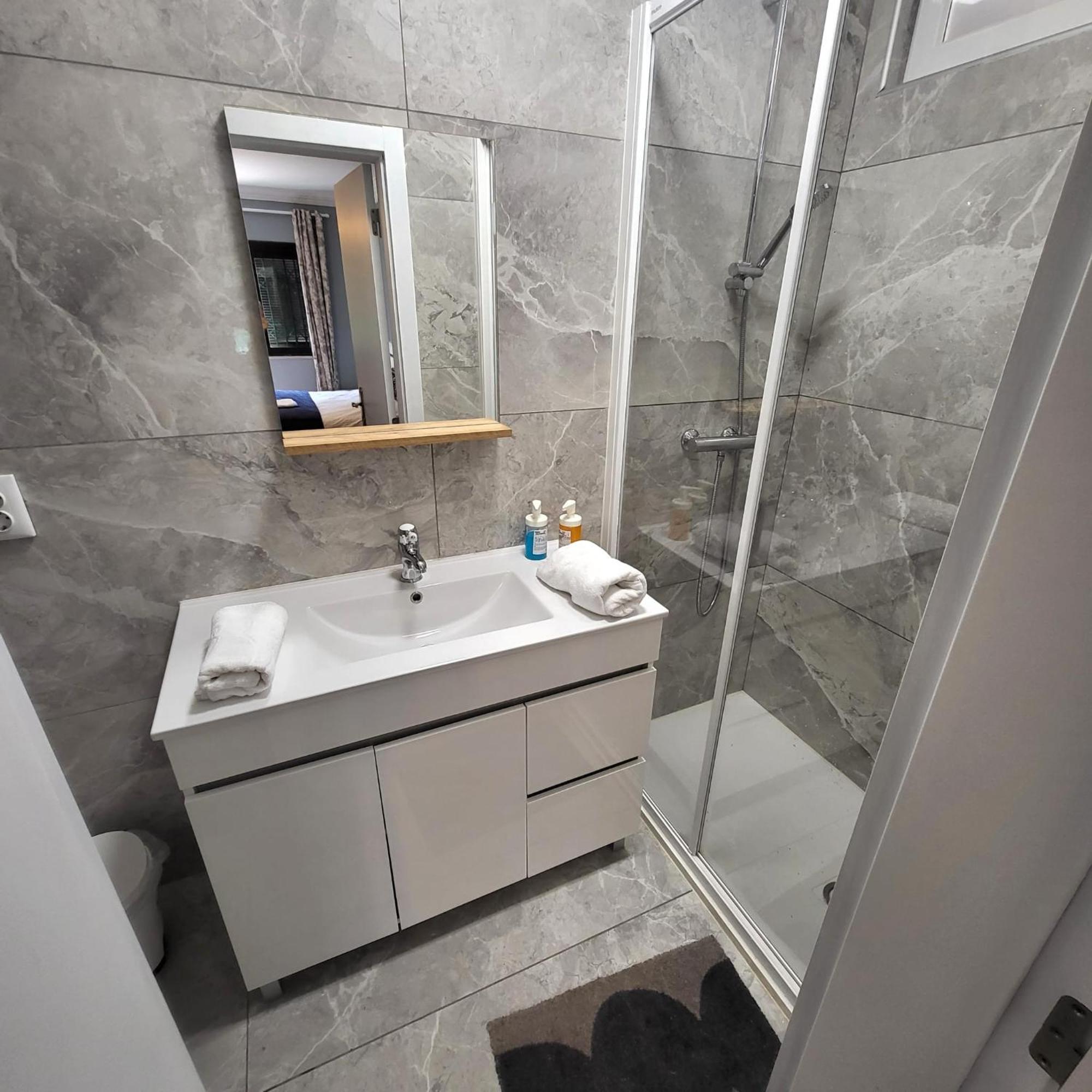 Oeiras Lagoas Parque ,Elite Home Porto Salvo  Εξωτερικό φωτογραφία